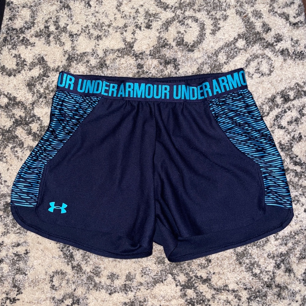 Under Armour womens short with pockets